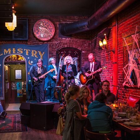 Mcmenamins White Eagle Rock & Roll Hotel Portland Luaran gambar