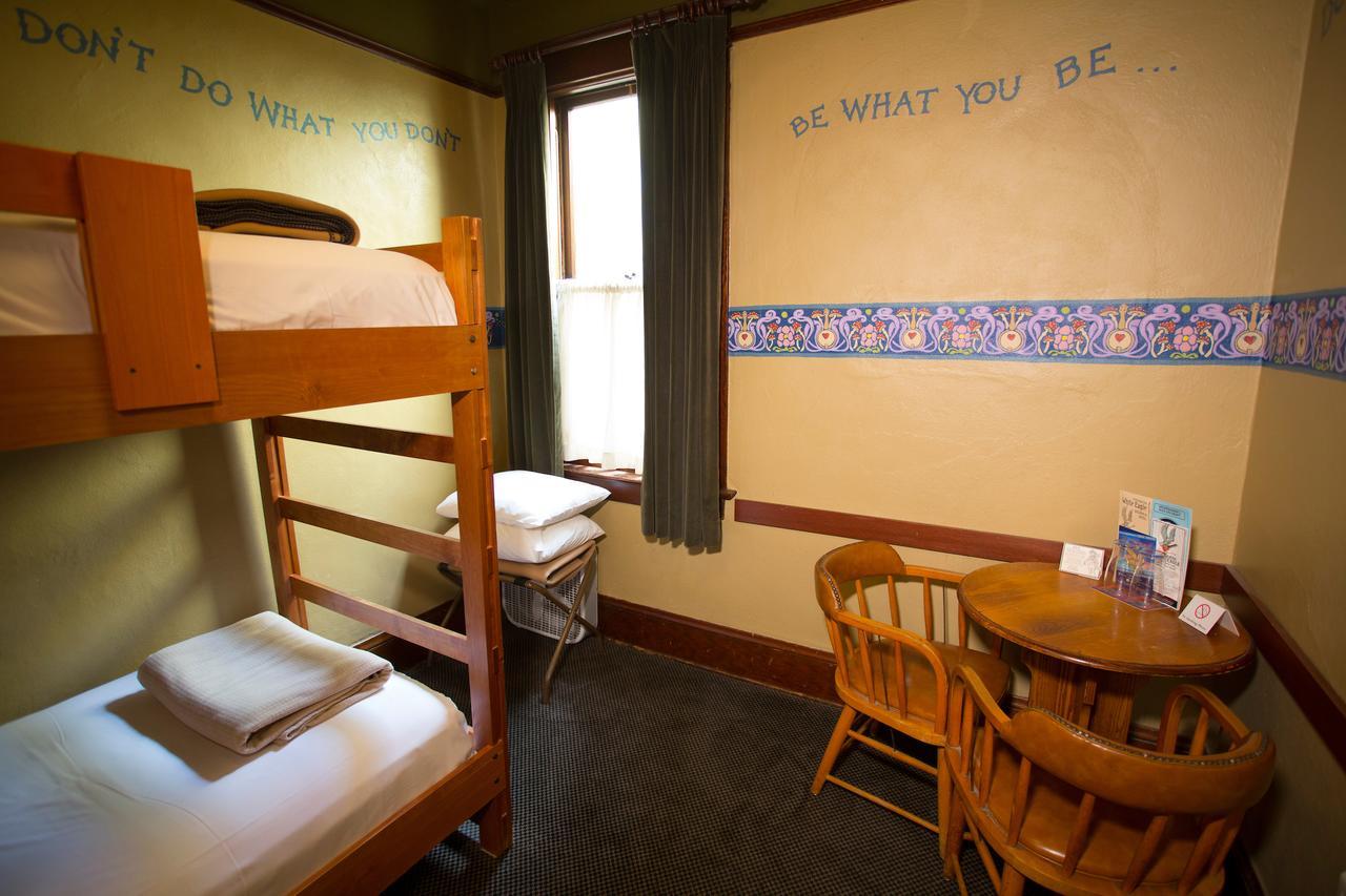 Mcmenamins White Eagle Rock & Roll Hotel Portland Luaran gambar
