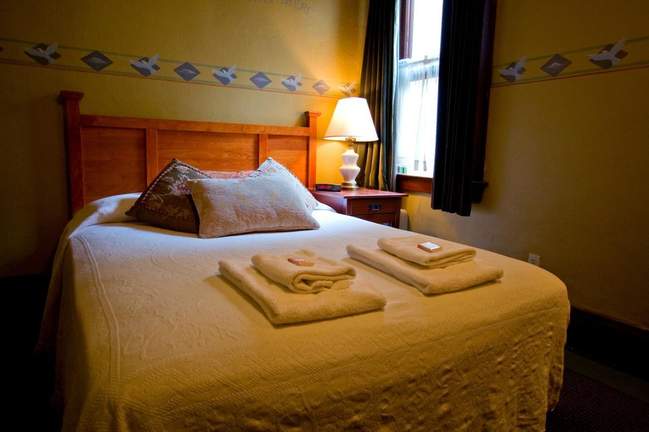 Mcmenamins White Eagle Rock & Roll Hotel Portland Luaran gambar