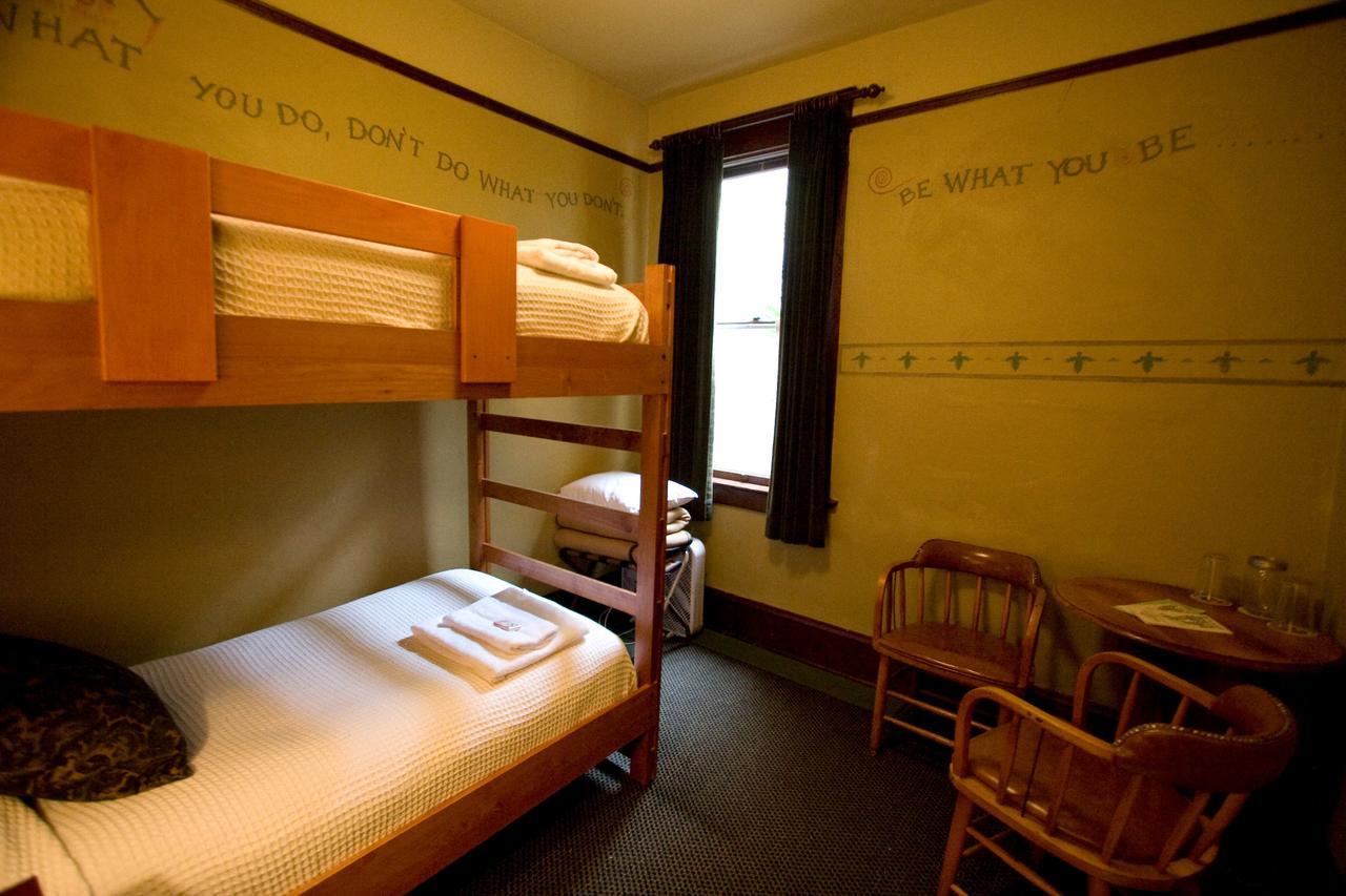 Mcmenamins White Eagle Rock & Roll Hotel Portland Luaran gambar