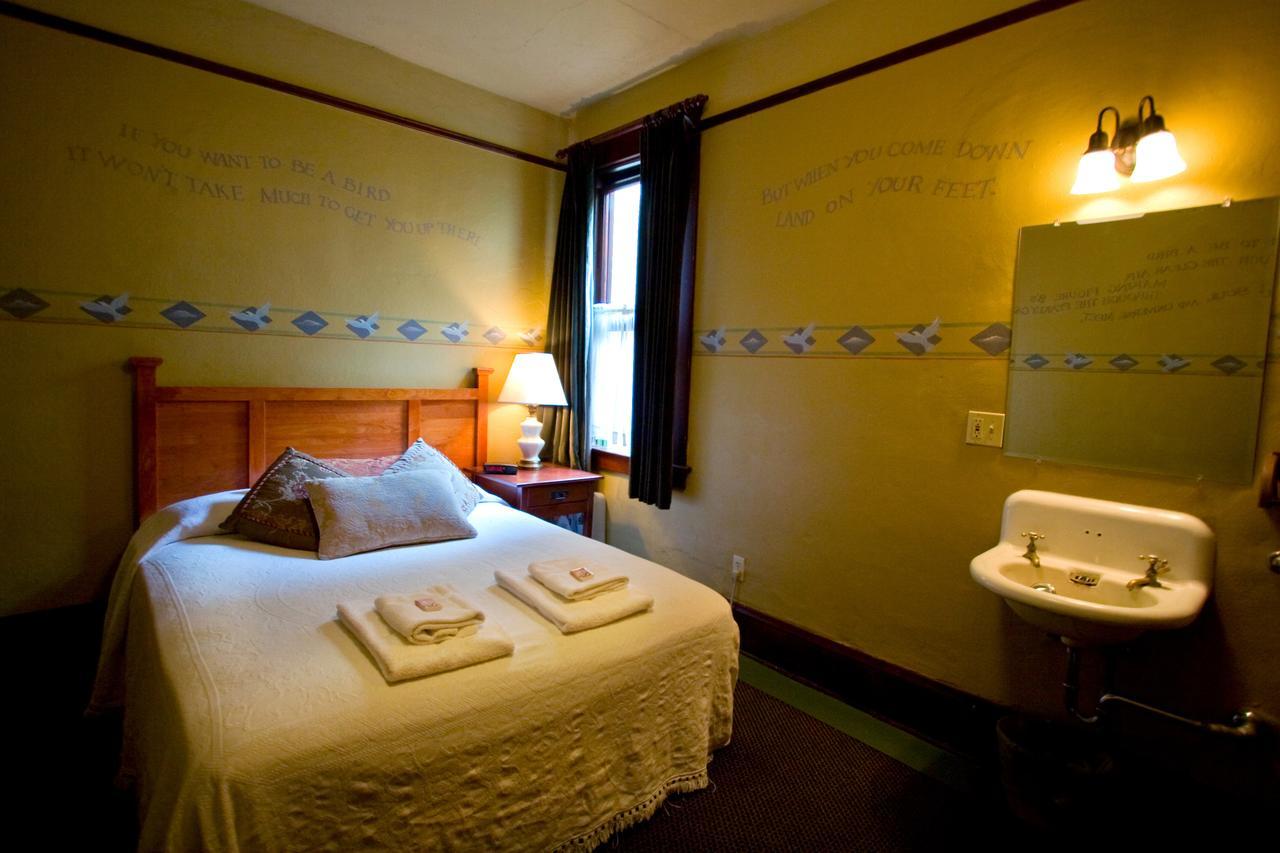 Mcmenamins White Eagle Rock & Roll Hotel Portland Luaran gambar
